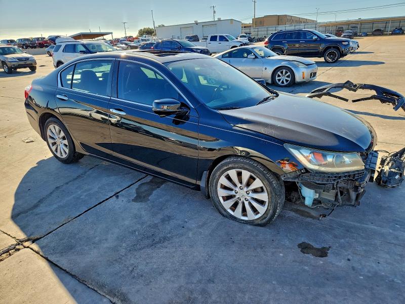 Photo 4 from auction – 2015 HONDA ACCORD EXL with VIN 1HGCR2F89FA222522