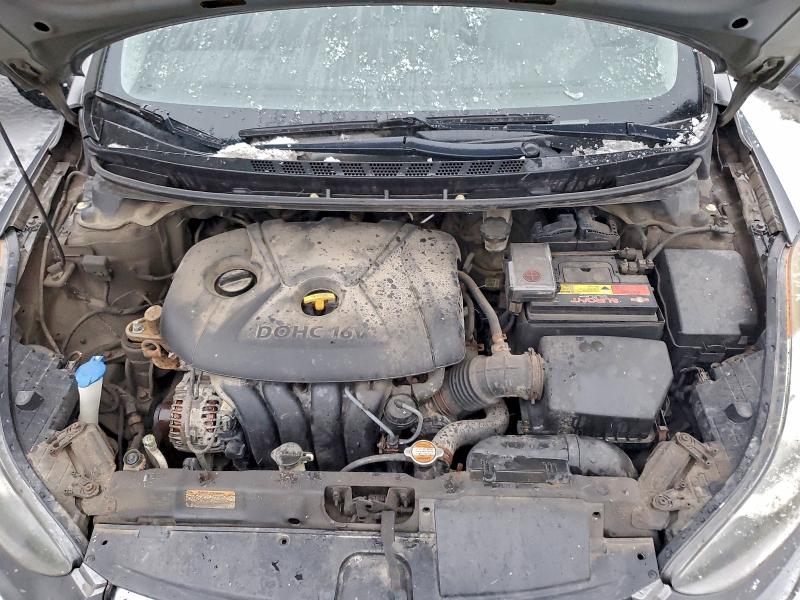 Photo 11 from auction – 2012 HYUNDAI ELANTRA GL with VIN 5NPDH4AE4CH063606