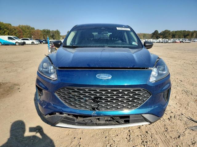 Photo 5 from auction – 2020 FORD ESCAPE S with VIN 1FMCU9F6XLUC52073
