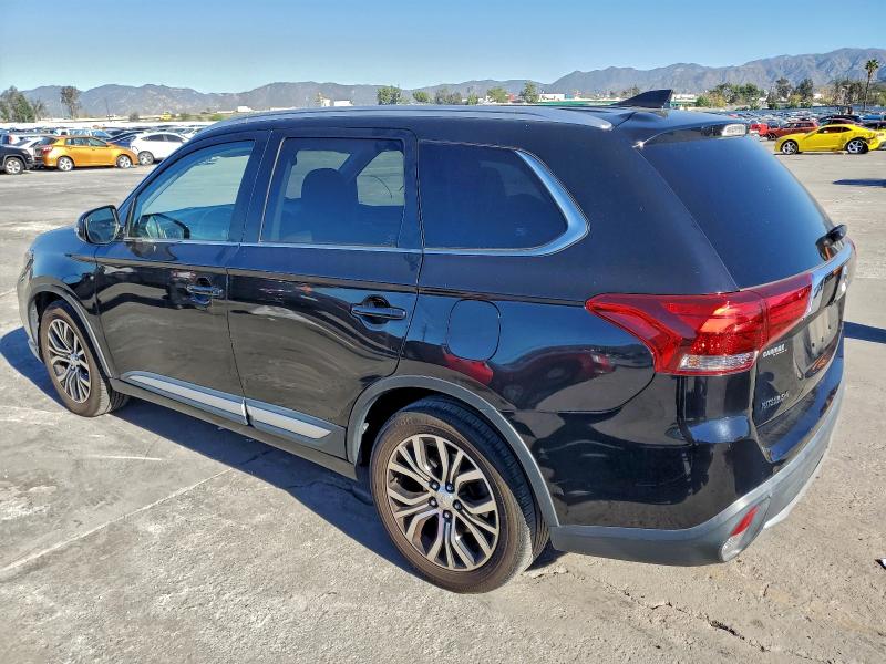 Photo 2 from auction – 2017 MITSUBISHI OUTLANDER with VIN JA4AD3A3XHZ065443