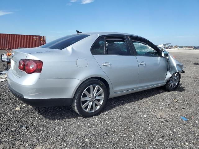 Photo 3 from auction – 2010 VOLKSWAGEN JETTA WOLF with VIN 3VWRJ7AJ8AM097481