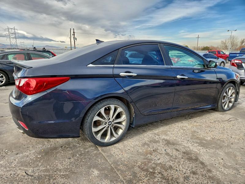 Photo 3 from auction – 2014 HYUNDAI SONATA SE with VIN 5NPEC4AC5EH811526