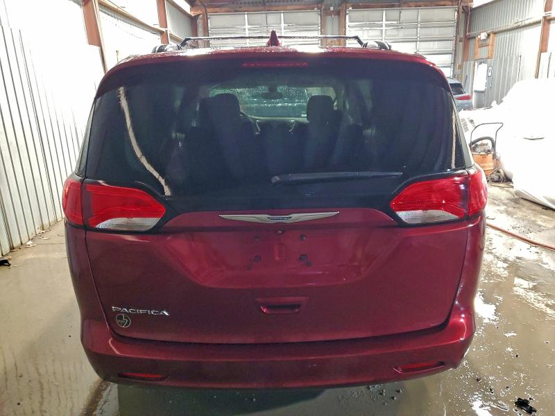Photo 6 from auction – 2017 CHRYSLER PACIFICA T with VIN 2C4RC1DG1HR676566