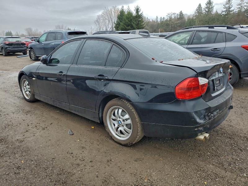 Photo 2 from auction – 2007 BMW 323 I with VIN WBAVH13577KC97133