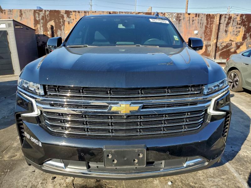 Photo 5 from auction – 2022 CHEVROLET SUBURBAN C with VIN 1GNSCCKD2NR323820