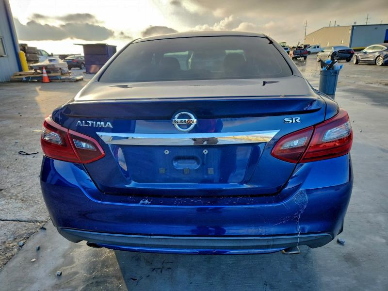 Photo 6 from auction – 2017 NISSAN ALTIMA 2.5 with VIN 1N4AL3AP1HC113027