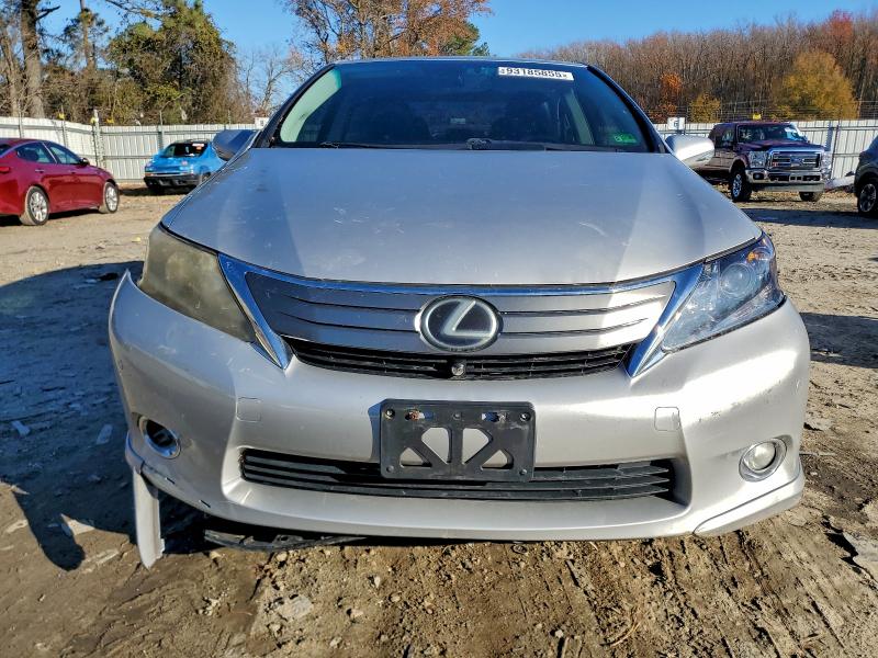 Photo 5 from auction – 2010 LEXUS HS 250H with VIN JTHBB1BA7A2034357