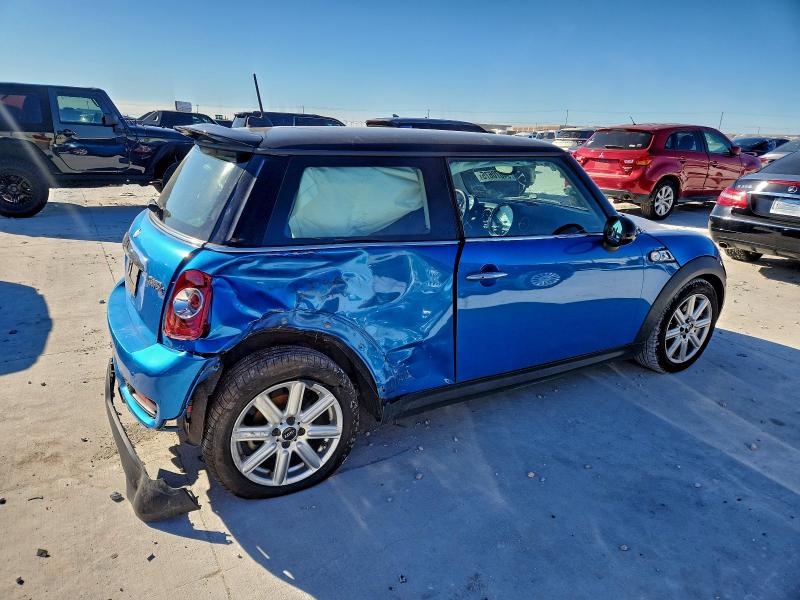 Photo 3 from auction – 2012 MINI COOPER S with VIN WMWSV3C59CTY25862