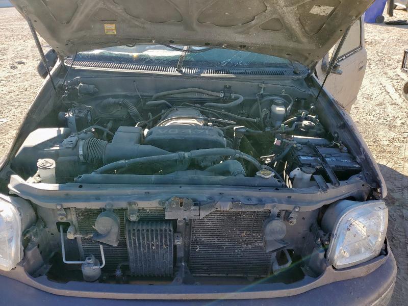 Photo 11 from auction – 2001 TOYOTA TUNDRA ACC with VIN 5TBRT38151S136256