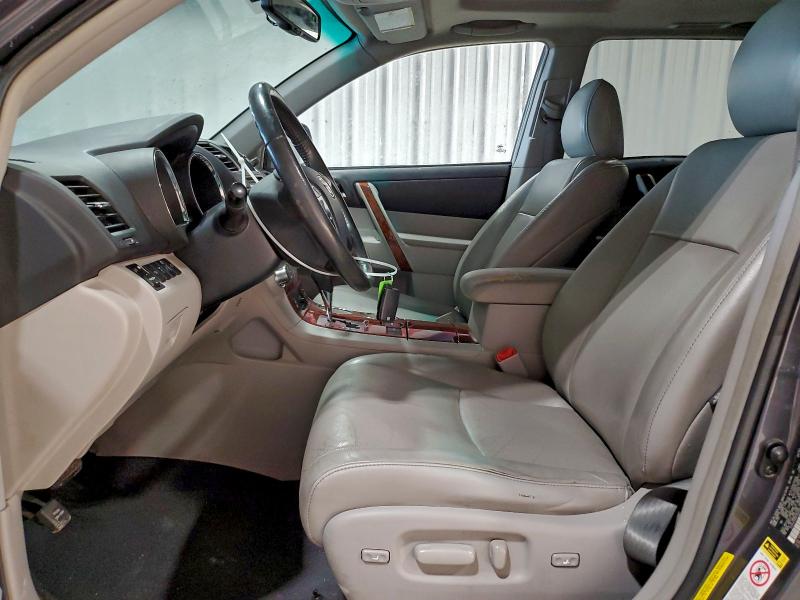 Photo 7 from auction – 2012 TOYOTA HIGHLANDER with VIN 5TDYK3EH8CS065063