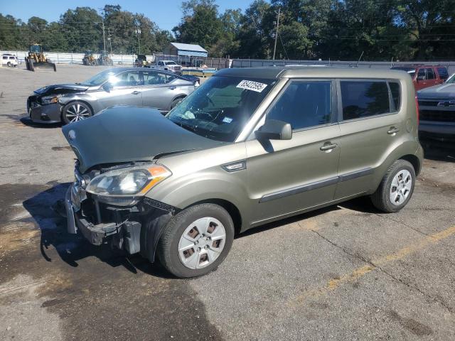 KIA SOUL 2013 with VIN KNDJT2A57D7493139 - Photo from auction