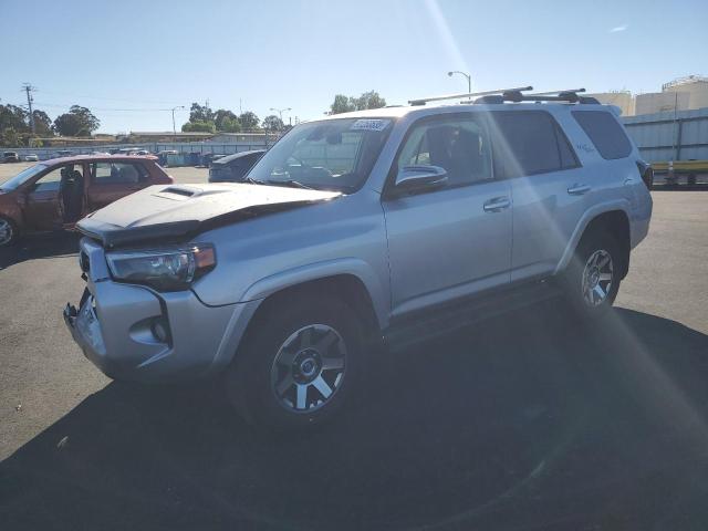 TOYOTA 4RUNNER SR 2020 with VIN JTEBU5JR9L5788397 - Photo from auction