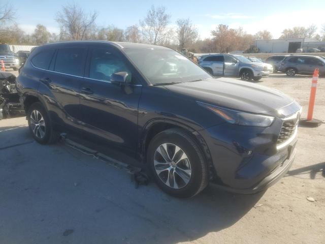 Photo 4 from auction – 2024 TOYOTA HIGHLANDER with VIN 5TDKDRBH8RS549508