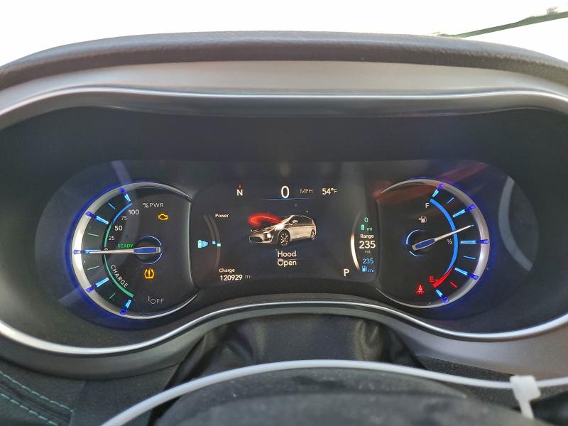 Photo 9 from auction – 2018 CHRYSLER PACIFICA H with VIN 2C4RC1N73JR139699