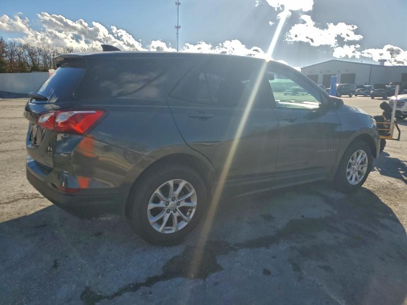 Photo 3 from auction – 2019 CHEVROLET EQUINOX LS with VIN 2GNAXHEV5K6135849