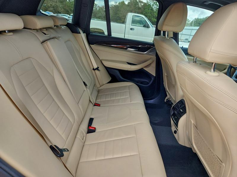 Photo 11 from auction – 2019 BMW X3 SDRIVE3 with VIN 5UXTR7C59KLF37004