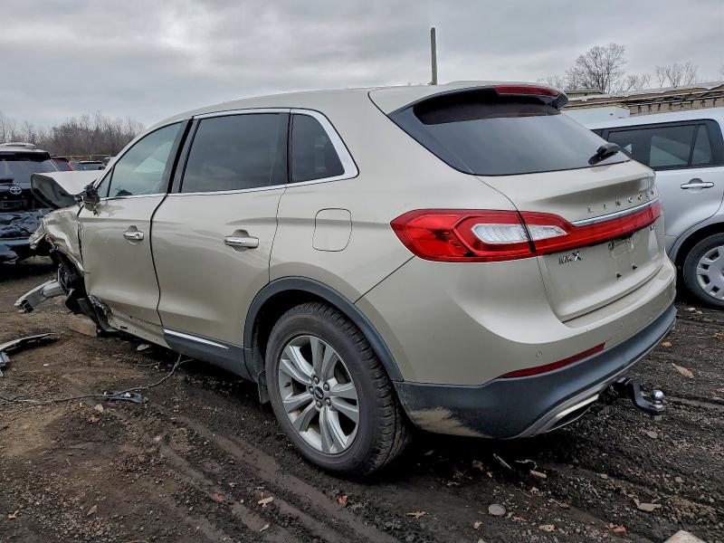 Photo 2 from auction – 2017 LINCOLN MKX PREMIE with VIN 2LMPJ8JR3HBL51857