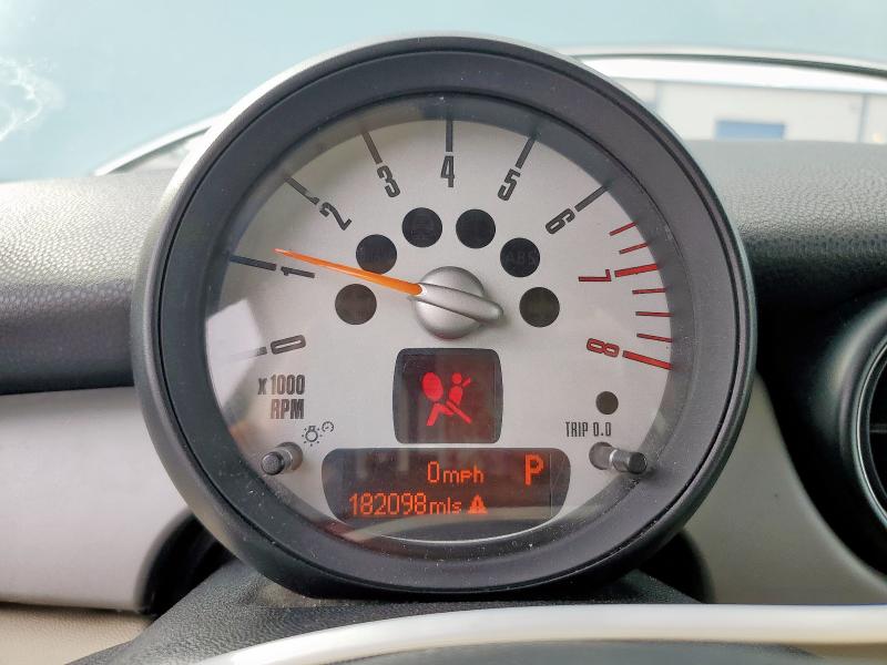 Photo 9 from auction – 2011 MINI COOPER with VIN WMWSU3C5XBT253492