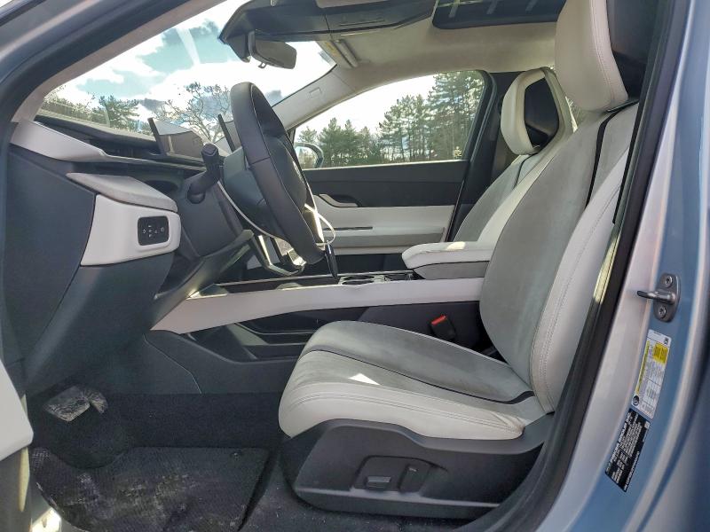 Photo 7 from auction – 2023 FISKER AUTOMOTIVE OCEAN with VIN VCF1ZBU21PG004710