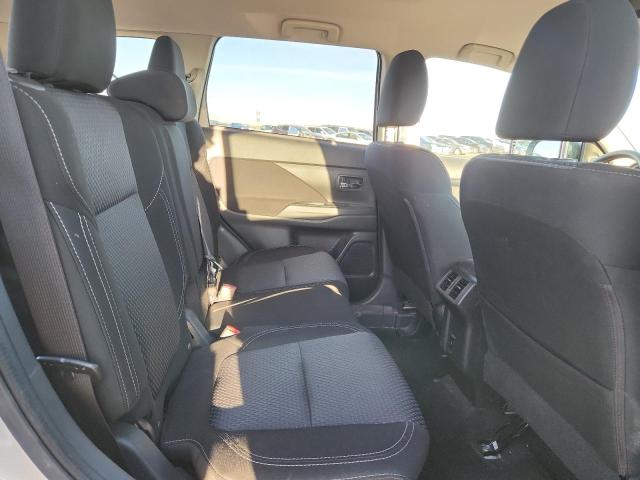 Photo 11 from auction – 2020 MITSUBISHI OUTLANDER with VIN JA4AZ2A36LZ611028