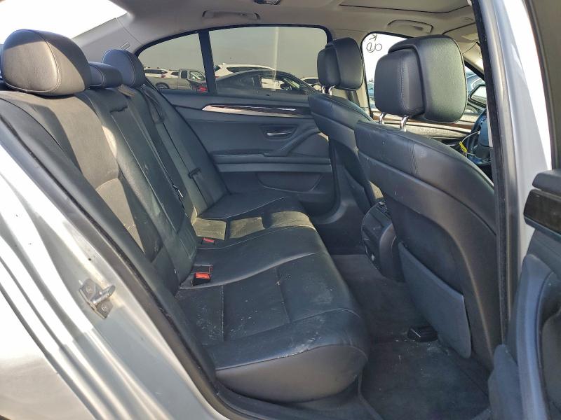 Photo 10 from auction – 2011 BMW 528 I with VIN WBAFR1C54BC739335