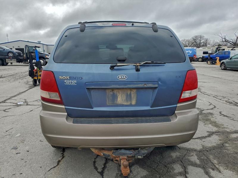 Photo 6 from auction – 2004 KIA SORENTO with VIN KNDJD733045245381