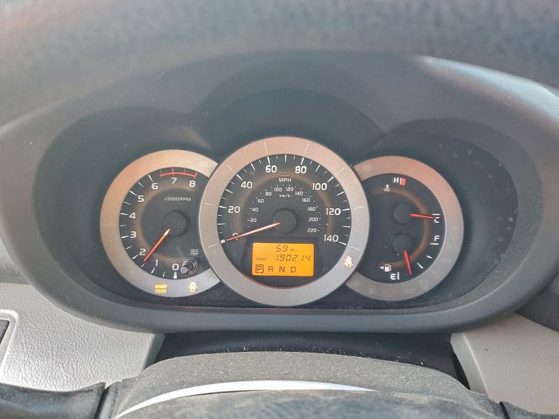 Photo 9 from auction – 2010 TOYOTA RAV4 with VIN 2T3KF4DV5AW046523