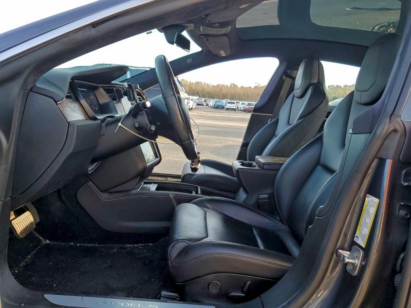 Photo 7 from auction – 2019 TESLA MODEL S with VIN 5YJSA1E24KF305902