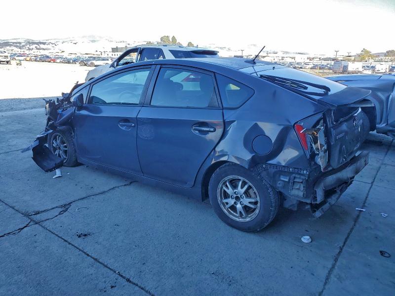 Photo 2 from auction – 2011 TOYOTA PRIUS with VIN JTDKN3DUXB1402081