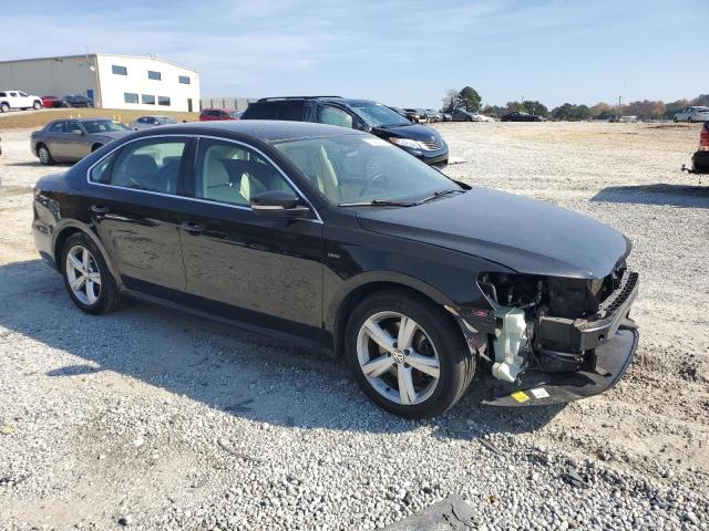 Photo 4 from auction – 2015 VOLKSWAGEN PASSAT S with VIN 1VWAT7A34FC114567