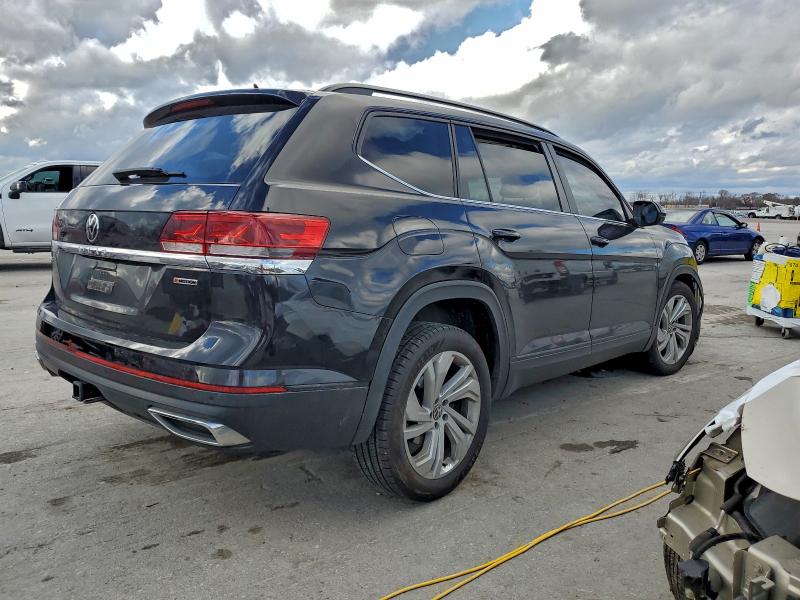 Photo 3 from auction – 2021 VOLKSWAGEN ATLAS with VIN 1V2KR2CA4MC568141