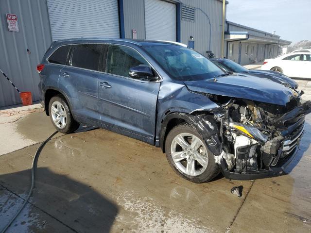 Photo 4 from auction – 2017 TOYOTA HIGHLANDER with VIN 5TDDZRFH2HS477384