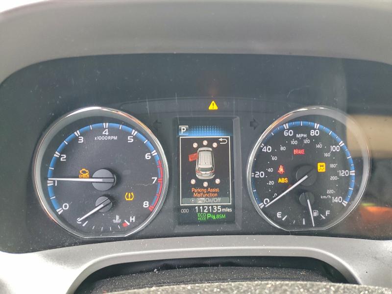 Photo 9 from auction – 2017 TOYOTA RAV4 LIMIT with VIN 2T3DFREV5HW598098