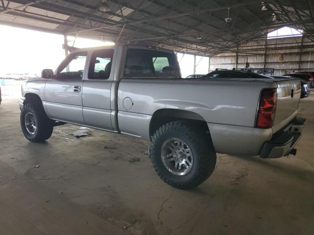 Photo 2 from auction – 2004 CHEVROLET SILVERADO with VIN 2GCEC19V441197783