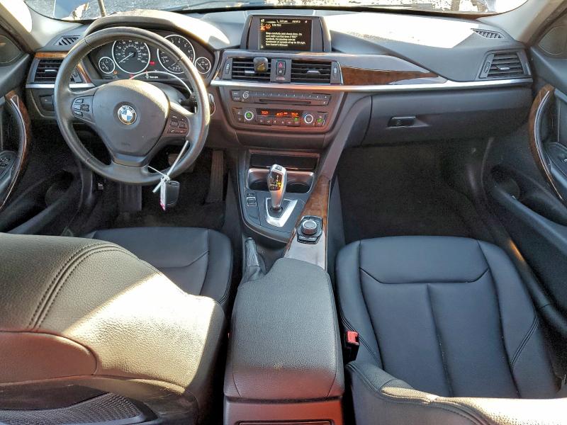 Photo 8 from auction – 2015 BMW 320 I XDRI with VIN WBA3C3G52FNS73862