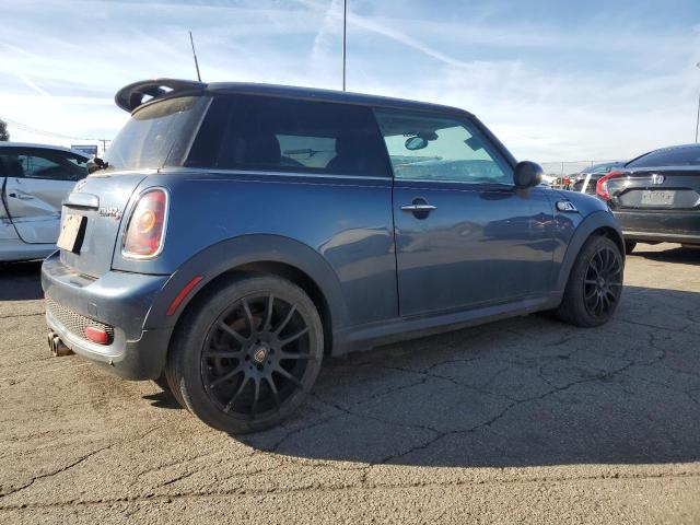 Photo 3 from auction – 2010 MINI COOPER S with VIN WMWMF7C50ATX41343