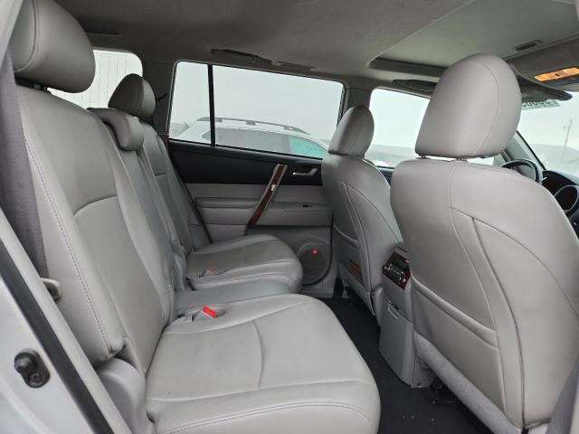 Photo 11 from auction – 2013 TOYOTA HIGHLANDER with VIN 5TDYK3EH9DS128950