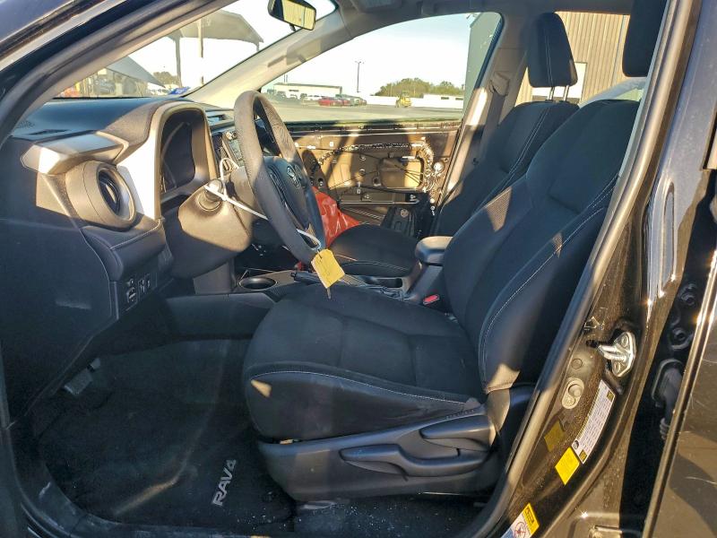 Photo 7 from auction – 2015 TOYOTA RAV4 XLE with VIN 2T3WFREV2FW147751