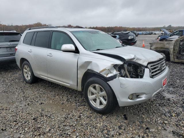Photo 4 from auction – 2010 TOYOTA HIGHLANDER with VIN 5TDJK3EH4AS015453