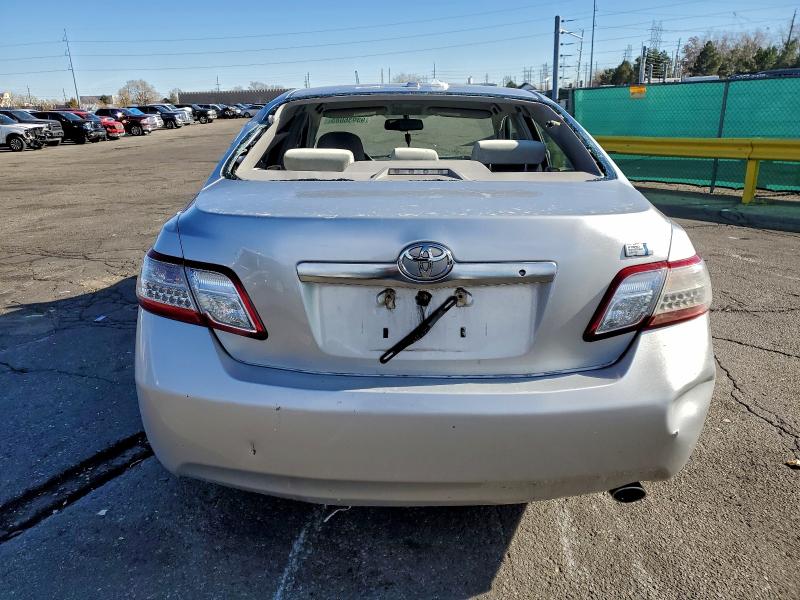 Photo 6 from auction – 2011 TOYOTA CAMRY HYBR with VIN 4T1BB3EK4BU129767