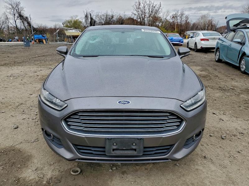 Photo 5 from auction – 2013 FORD FUSION SE with VIN 3FA6P0LU5DR246798