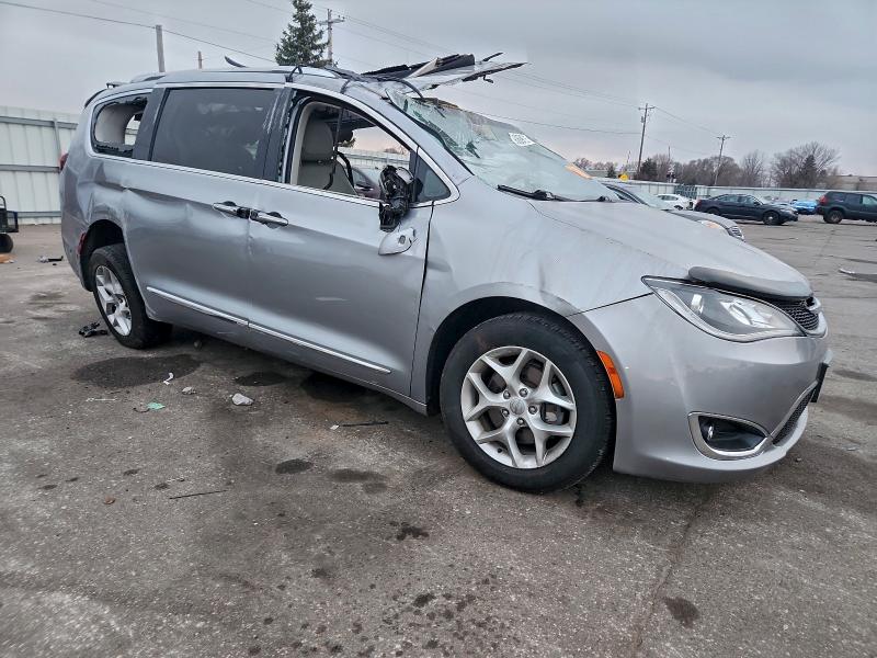 Photo 4 from auction – 2020 CHRYSLER PACIFICA L with VIN 2C4RC1GG9LR130800