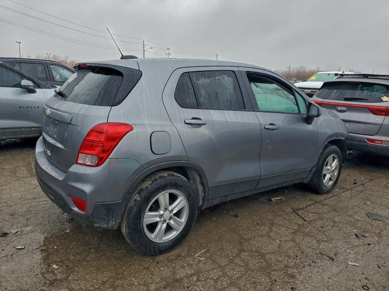 Photo 3 from auction – 2020 CHEVROLET TRAX LS with VIN 3GNCJKSB2LL244610