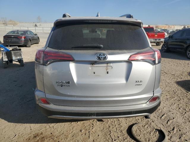 Photo 6 from auction – 2017 TOYOTA RAV4 XLE with VIN 2T3RFREV8HW574786