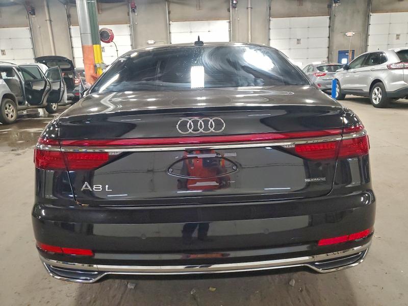 Photo 6 from auction – 2019 AUDI A8 L with VIN WAU8DAF86KN011002