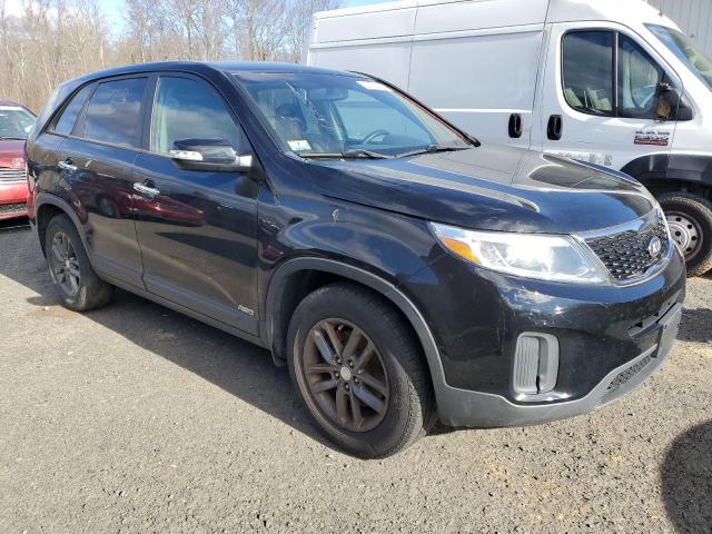 Photo 4 from auction – 2014 KIA SORENTO with VIN 5XYKTCA60EG511648
