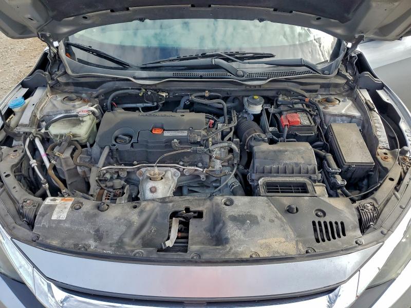 Photo 11 from auction – 2018 HONDA CIVIC LX with VIN 19XFC2F56JE200048