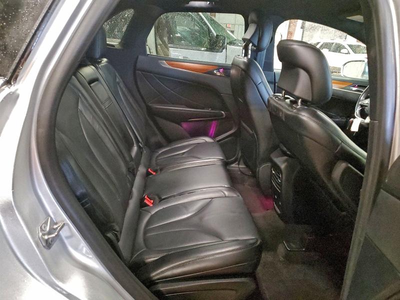 Photo 11 from auction – 2019 LINCOLN MKC SELECT with VIN 5LMCJ2D95KUL13578