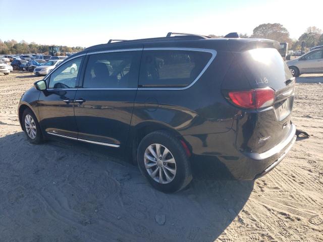 Photo 2 from auction – 2017 CHRYSLER PACIFICA T with VIN 2C4RC1BG0HR524720