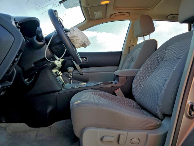 Photo 7 from auction – 2013 NISSAN ROGUE S with VIN JN8AS5MT2DW521891